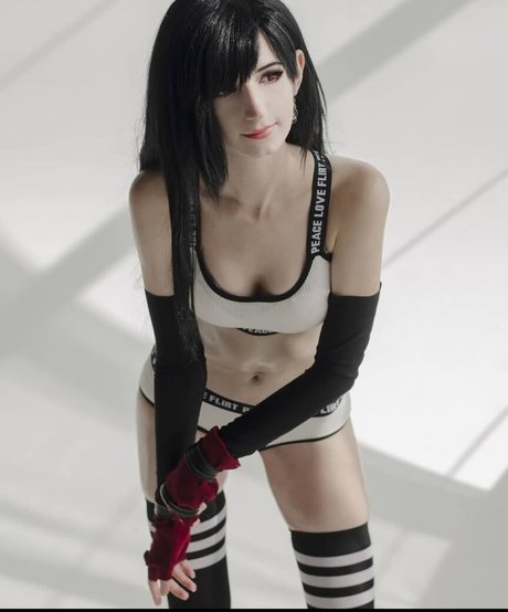 Holly White 高品質のポルノスター ギャラリー