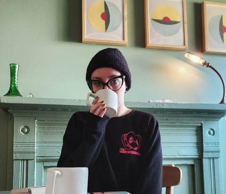 Jessica Conditt 独占モデル ギャラリー