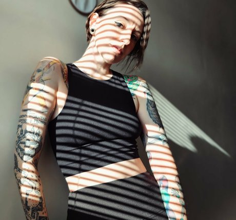 Jessica Conditt かわいいスター 画像