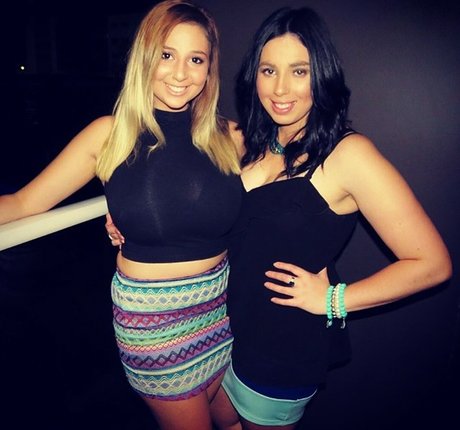 Wears ren xxxモデル 写真