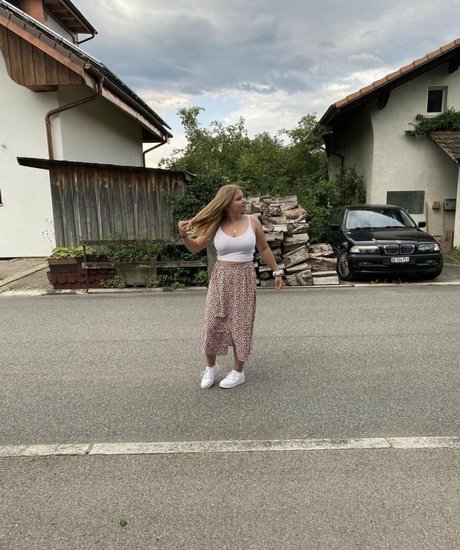 女装オンリーファン アートxxx ギャラリー