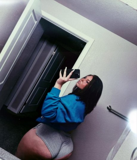 morgannarianna セクシーモデル 画像