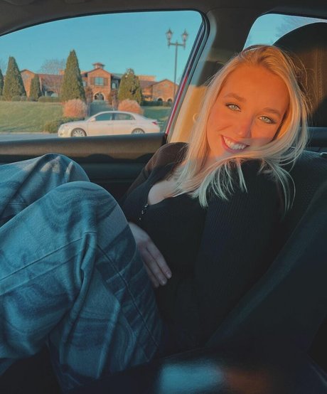 Morgan Watt トップスター 写真