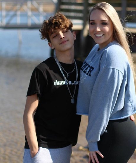 Morgan Watt かわいいポルノスター 画像