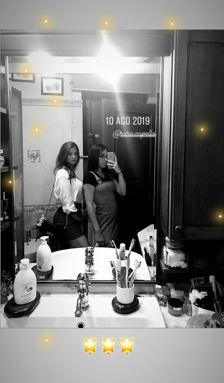 妊娠中のオンリーファンズ セクシーヌード アーカイブ