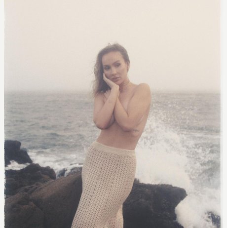 Anya Nicolodi 最高のスター ギャラリー