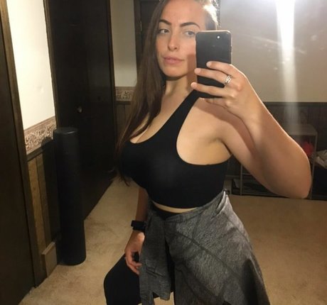 Sydney Martichuski 最高の女優 画像