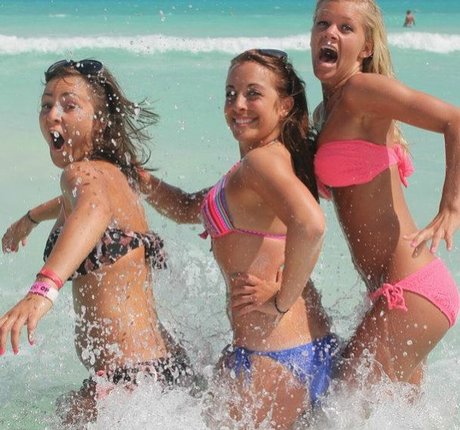 アジア人 BBC オンリーファンズ 無料アダルト ギャラリー