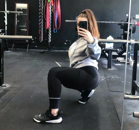 Sydney Martichuski 美しいモデル 写真