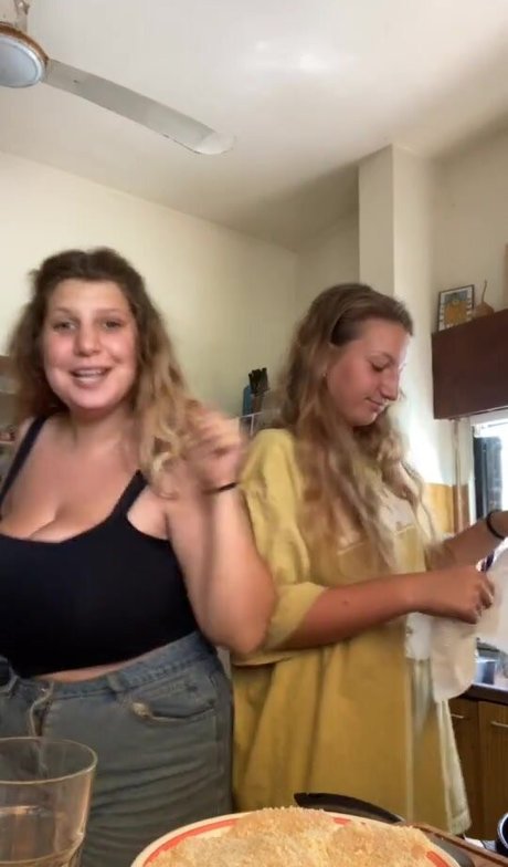 熟女フェラチオOnlyFans セックス 写真