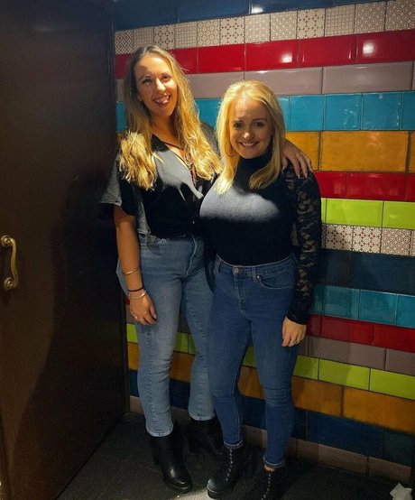 Kirsty Eccleston ポルノスター ヌード ギャラリー