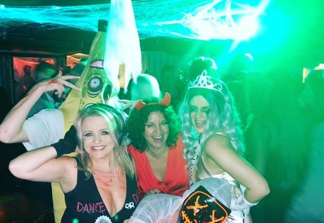 Kirsty Eccleston 素敵なモデル ギャラリー