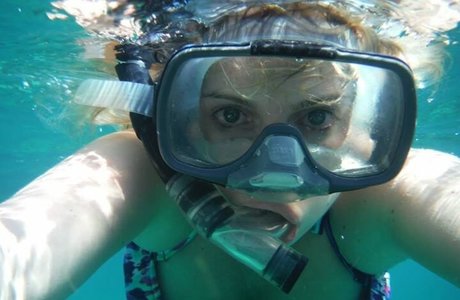 女性の筋肉オンリーファンズ セクシーヌード 画像