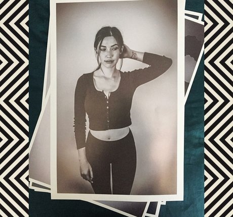 英国のティーンオンリーファン 無料ポルノ 写真