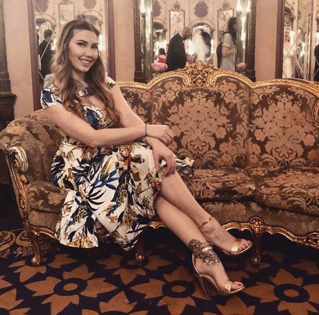 熟女フェラチオOnlyFans えろ 写真