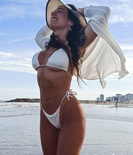 BBW TS オンリーファンズ セクシーヌード 写真