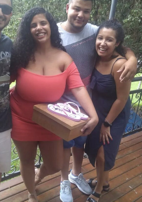 Mayla Coimbra 独占スター 画像