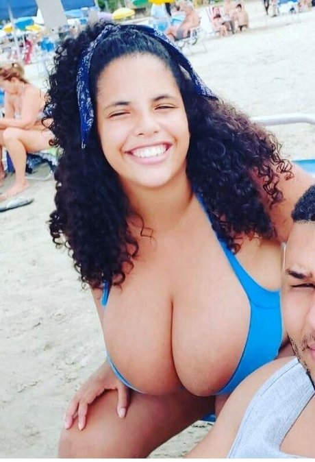 Mayla Coimbra 最高の女優 画像