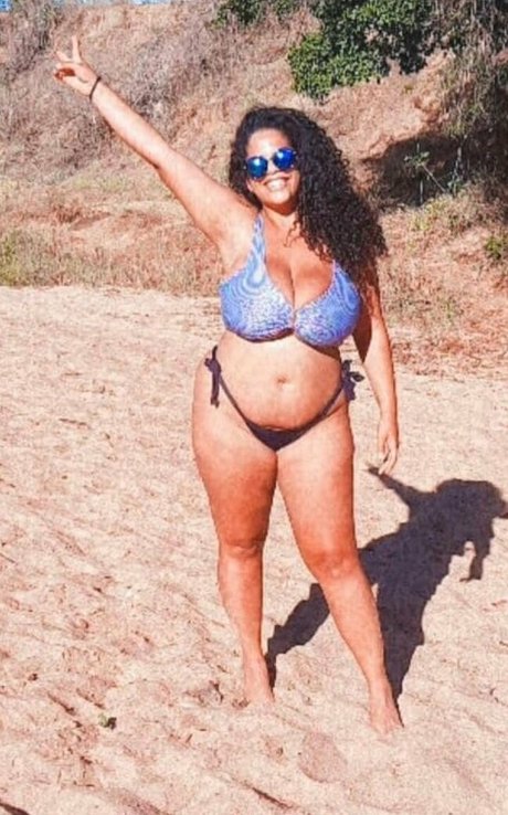 義理の妹オンリーファンズ 無料ヌード 画像