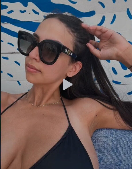 Chirine Sabaiti アートスター 写真