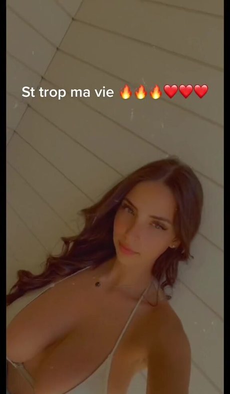 Chirine Sabaiti 美しいポルノスター 画像