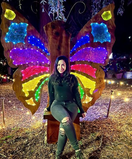 アラブのティーンズオンリーファンズ ポルノグラフィック 画像