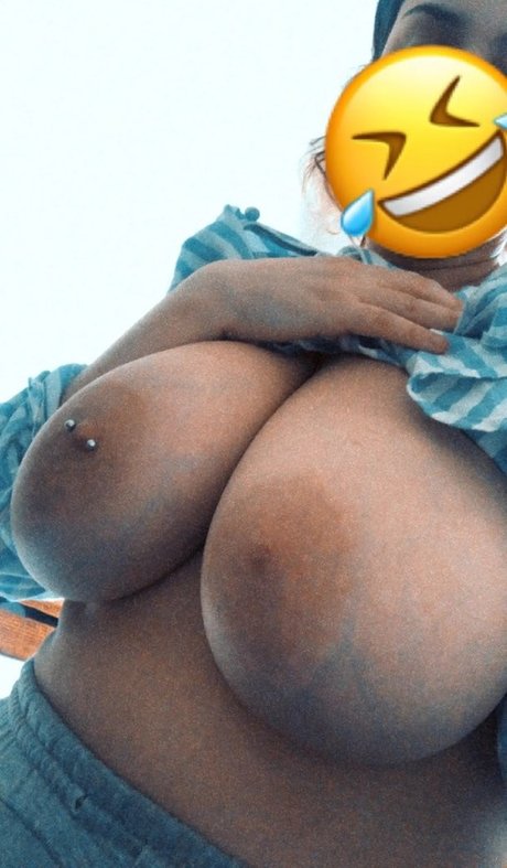 赤毛の熟女オンリーファンズ ポルノ 写真