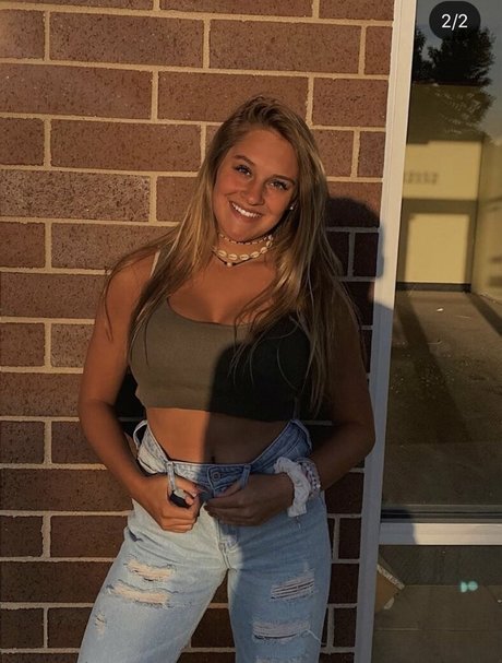 Gracie Diewald エロティックなスター アーカイブ