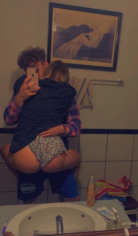 Gracie Diewald ポルノスター 写真