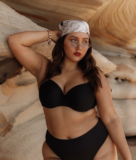 BBW パウグ オンリーファンズ ホット 写真