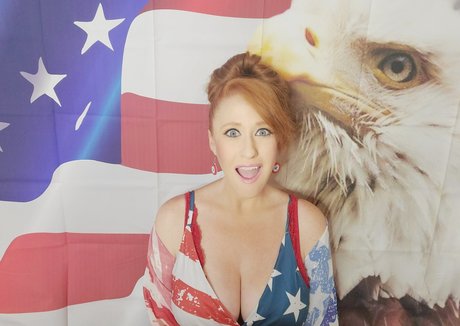 Rawrist ホットなポルノスター ギャラリー