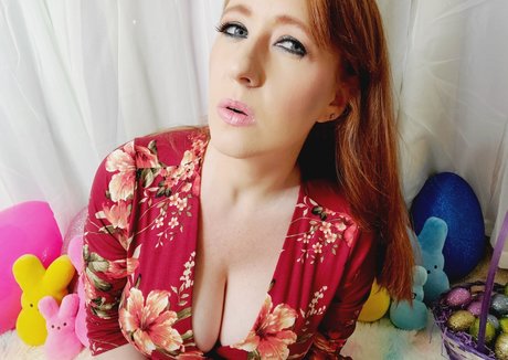 アマチュアヌードオンリーファンズ ポルノ 画像