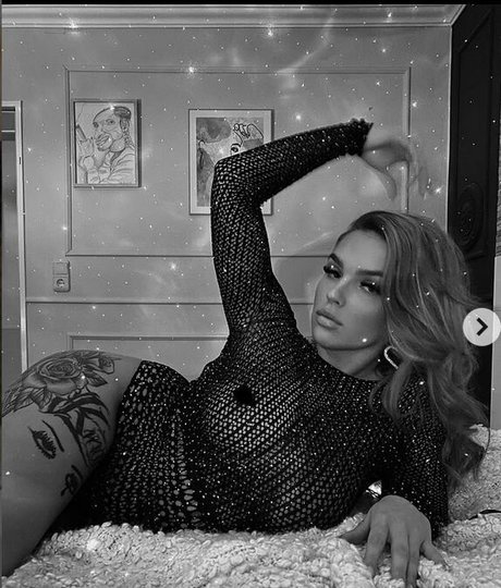 Deeababe ポルノスター 美しい 写真