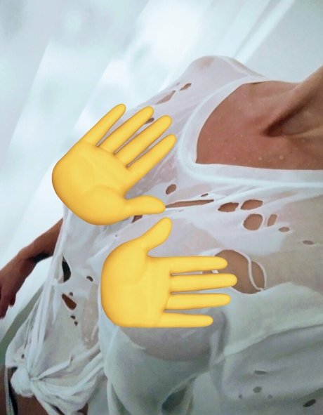 Dana Adiva 独占スター 画像