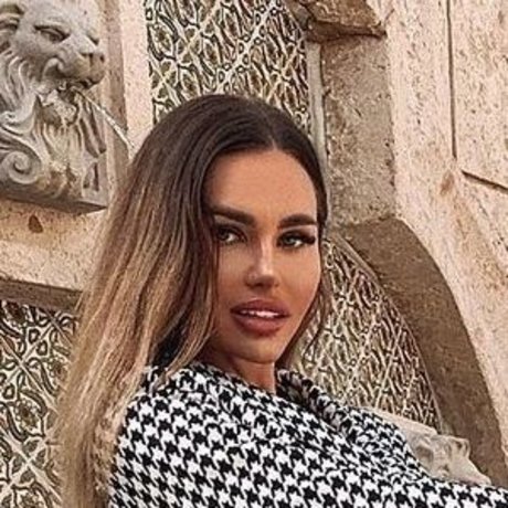 Dasha Mart xxx女優 ギャラリー