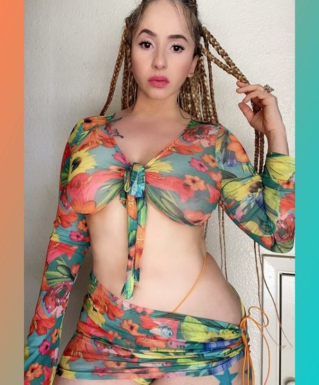 BBW フェイシャル OnlyFans 美しいヌード 画像