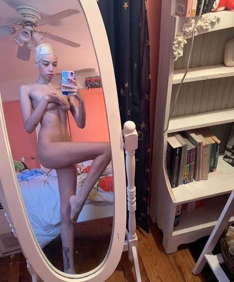 プリティオンリーファンズ 無料セックス 写真