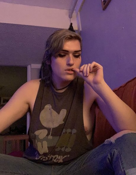 Bridget Bordeaux 独占女優 写真