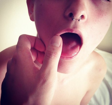 ハロウィン オンリーファン ポルノ 写真