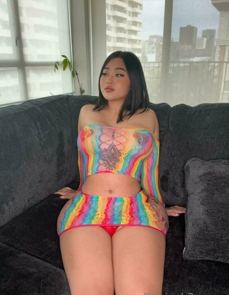 肉厚マンコオンリーファンズ ホット 写真