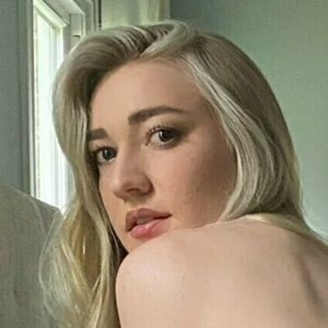 処女オンリーファンズ アダルト 画像