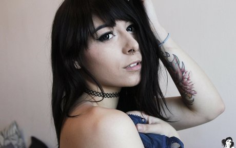 巨乳ブルネットオンリーファンズ 裸 写真