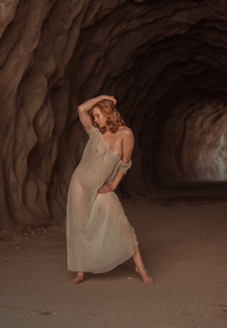 小人の裸OnlyFans 無料ポルノ 写真