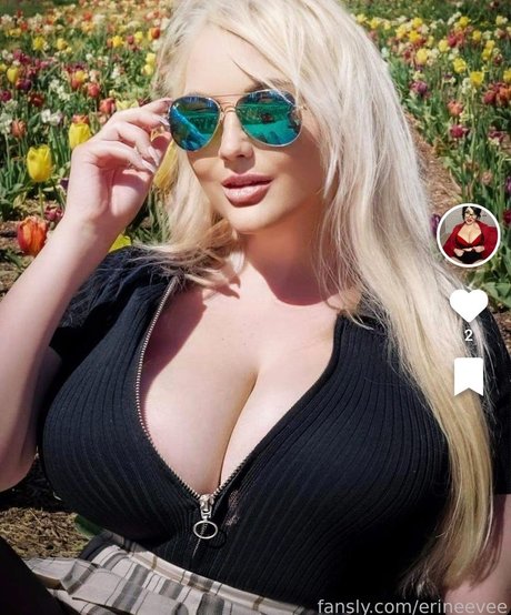 ニューハーフの手コキOnlyFans 美しいポルノ ギャラリー