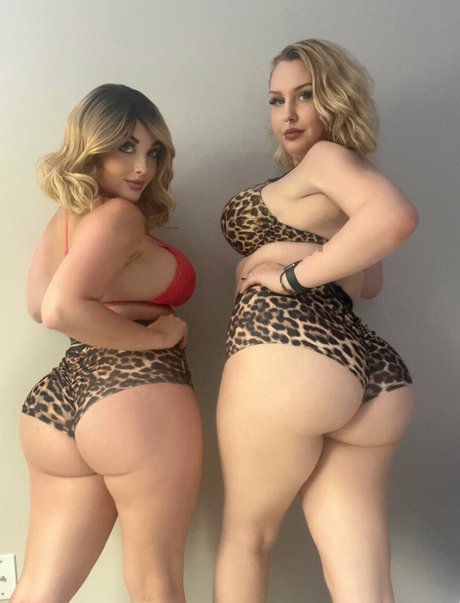 ポルノスターオンリーファンズ トップ ギャラリー