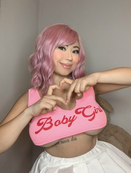 かわいいティーンのオンリーファンズ 裸 画像