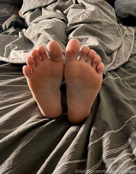 巨乳で曲線美のOnlyFans 無料エロ アーカイブ