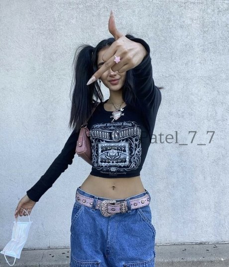 Vixenesha ヌードモデル 写真