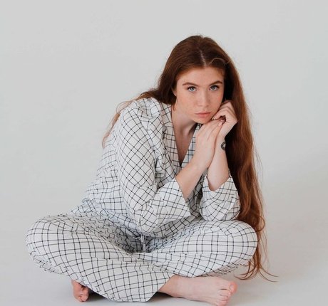 dasha rodkevych アートモデル 写真