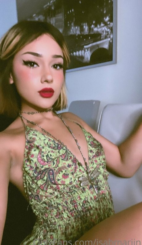 Isa Marin トップモデル 写真